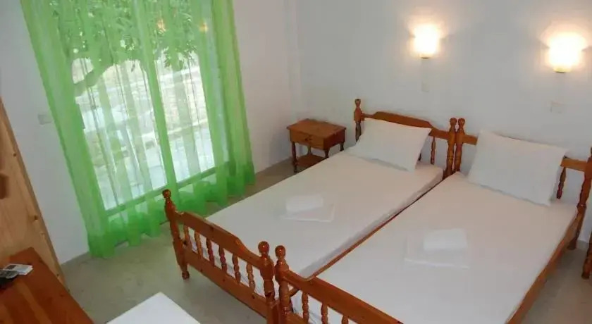 Sotis Rooms