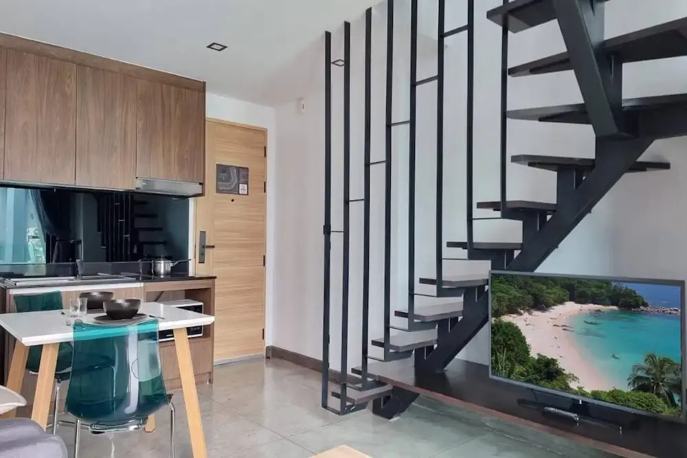 NaiHarn Duplex with Pool View UTL A310