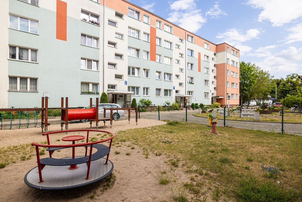 Summer 3 by Grand Apartments