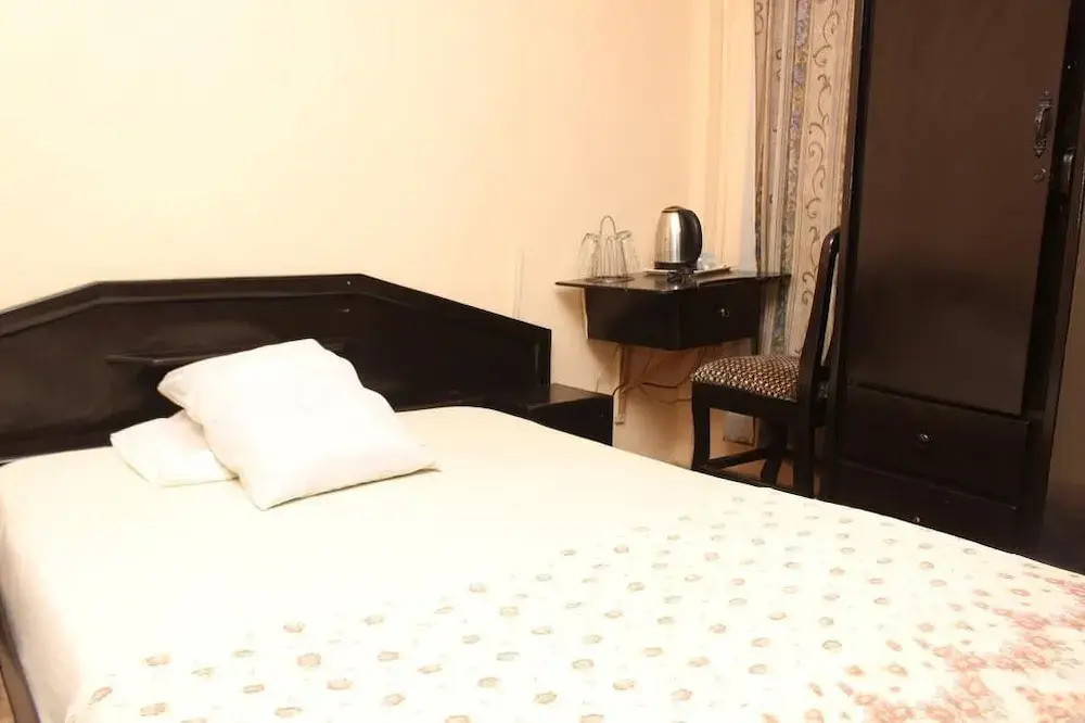 To Be Hotel