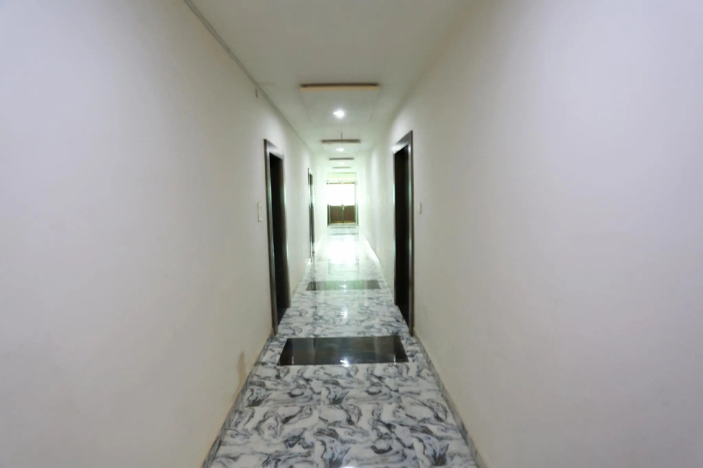 OYO 41860 hotel shri ganesh