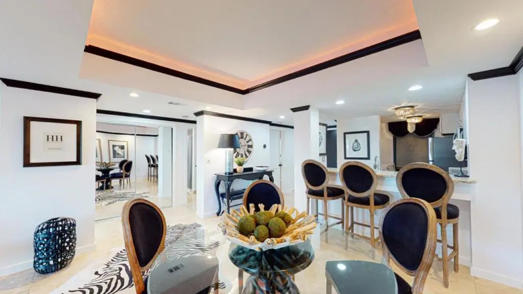 240 Captains Quarters