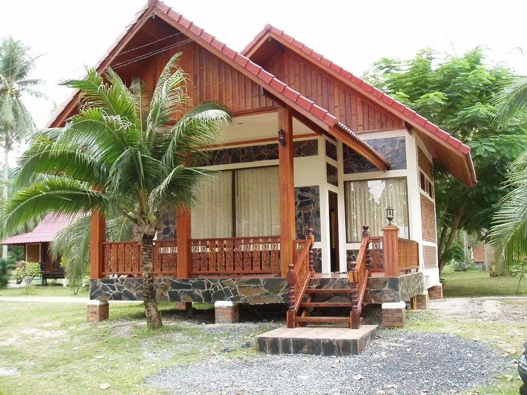 Wattana Resort