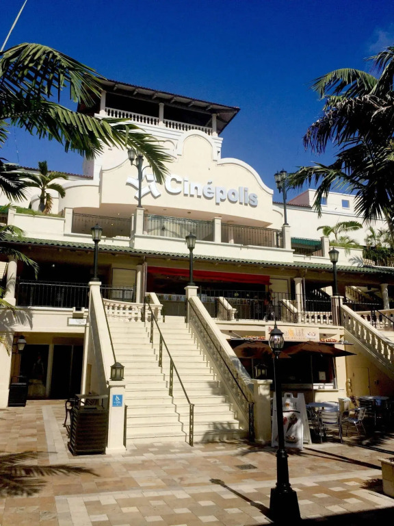 Pelicanstay in Coconut Grove Miami