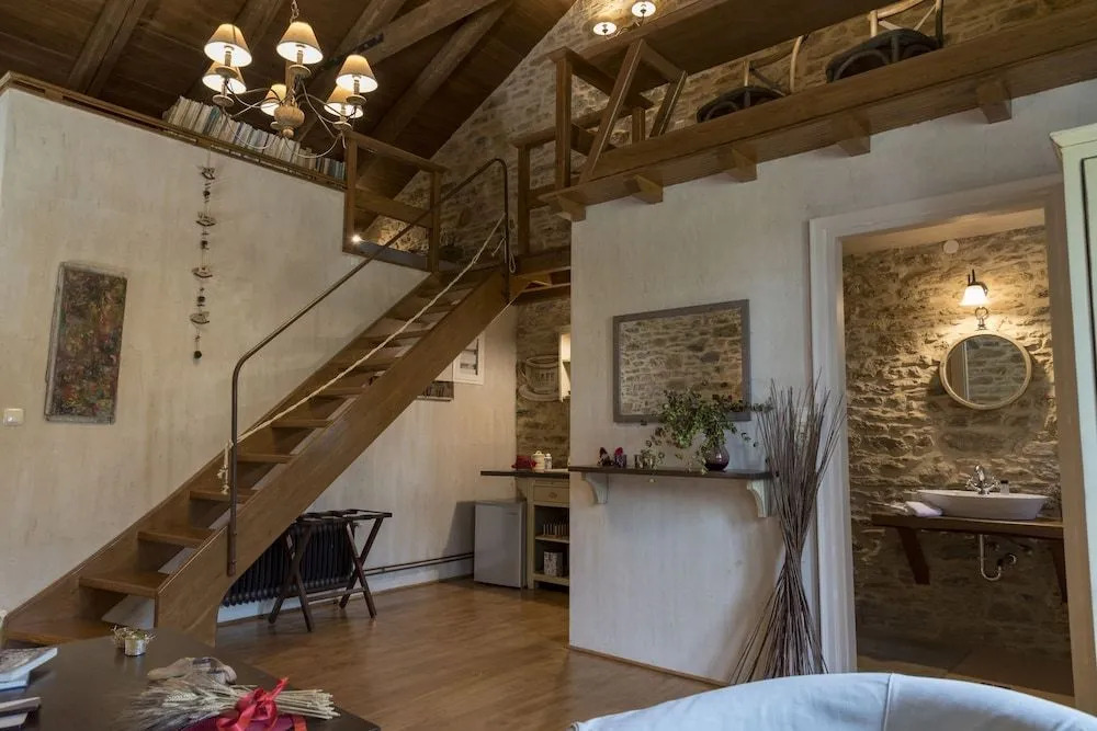 Paradosiako Saratsi - Traditional Guest House