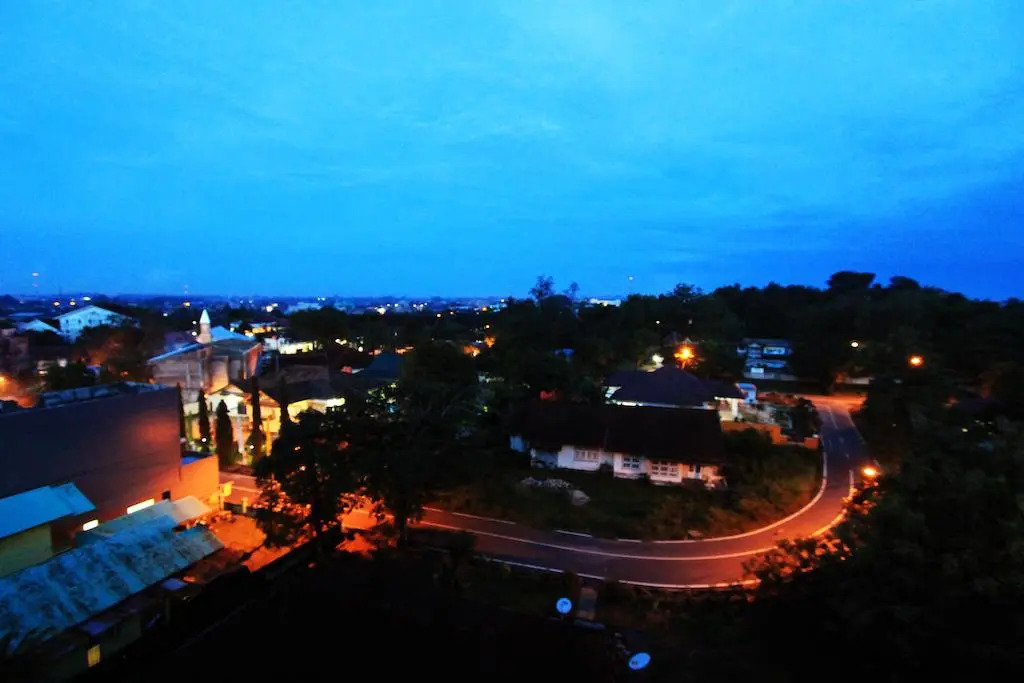 Grand Hatika Hotel