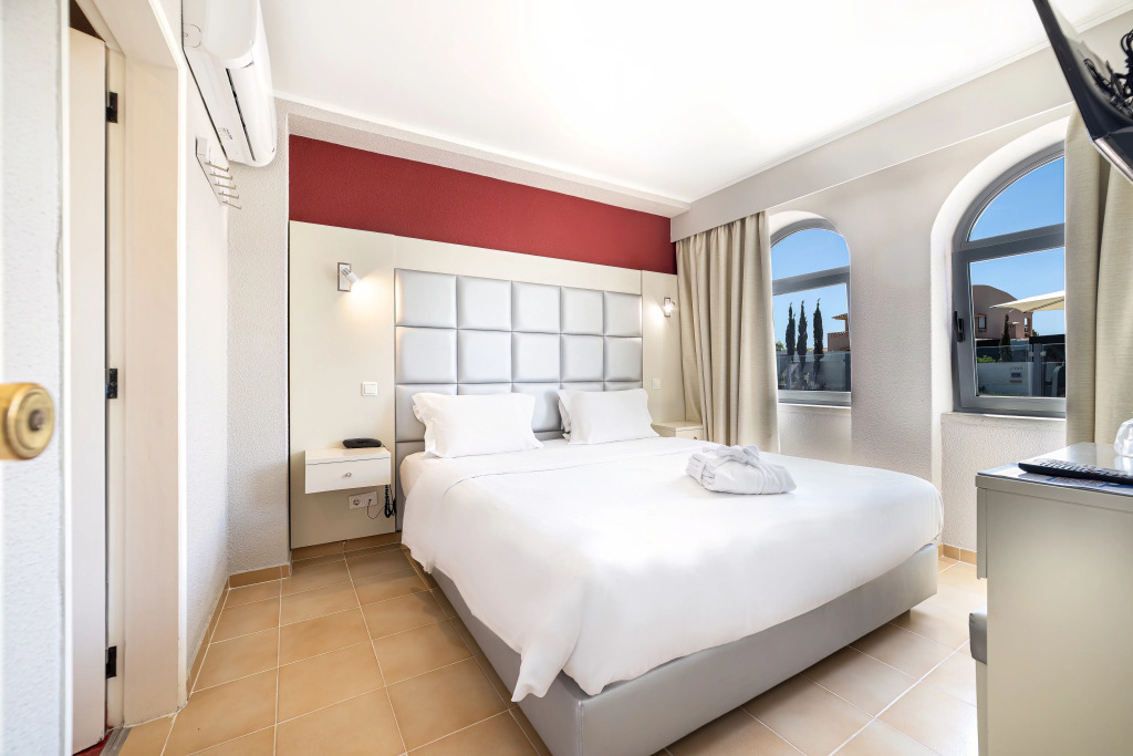 Hotel Santa Eulália Bay