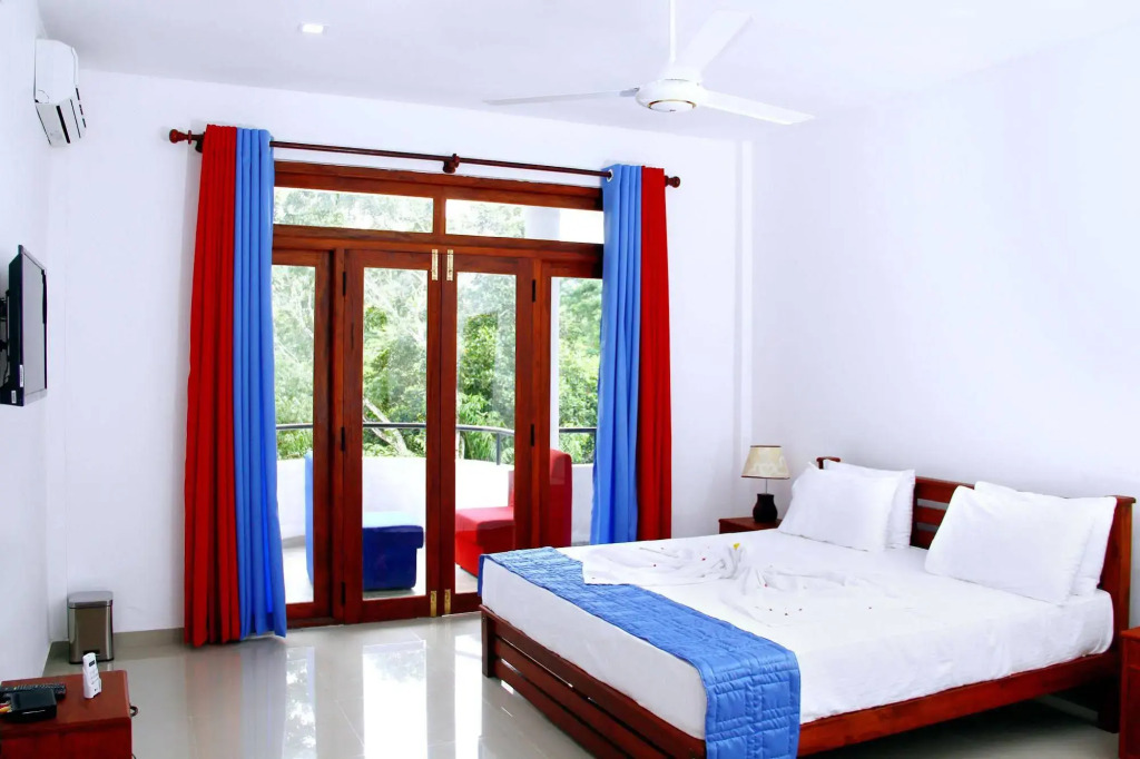 OwinRich Resort