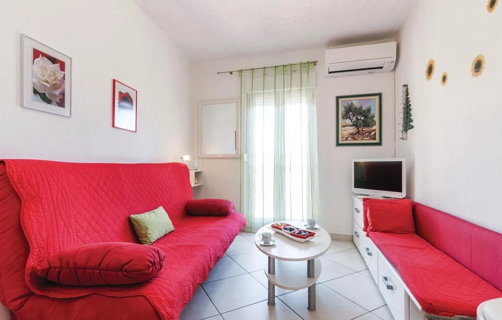 Awesome Apartment in Zadar With 1 Bedrooms and Wifi