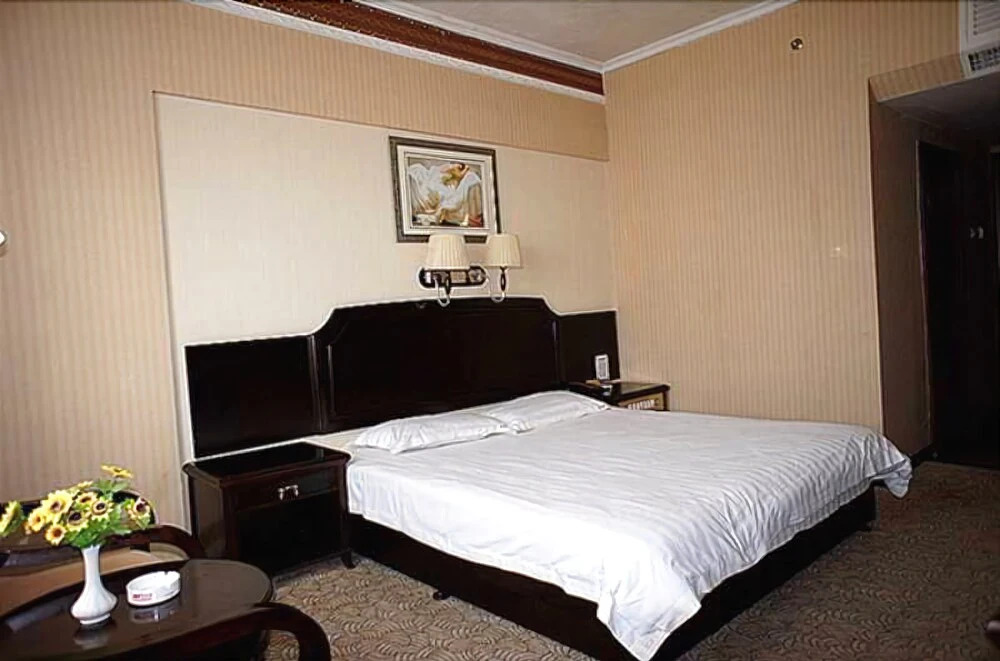 Education Hotel Guilin
