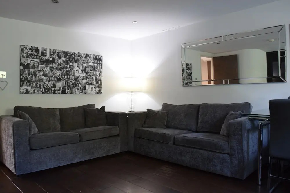 2 Bedroom Apartment in Paddington