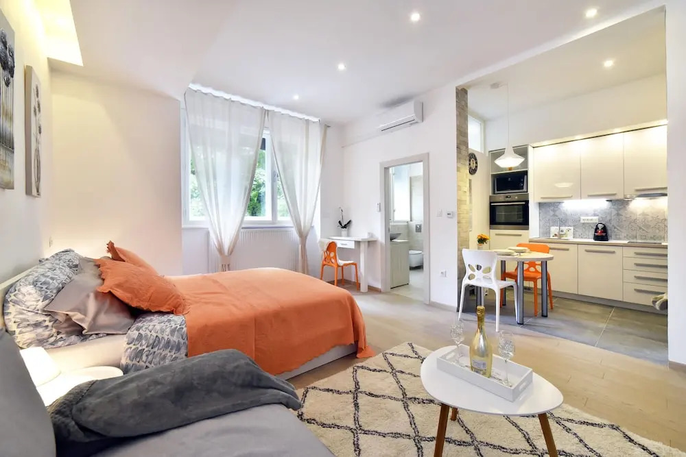 PARK Studio Apartment