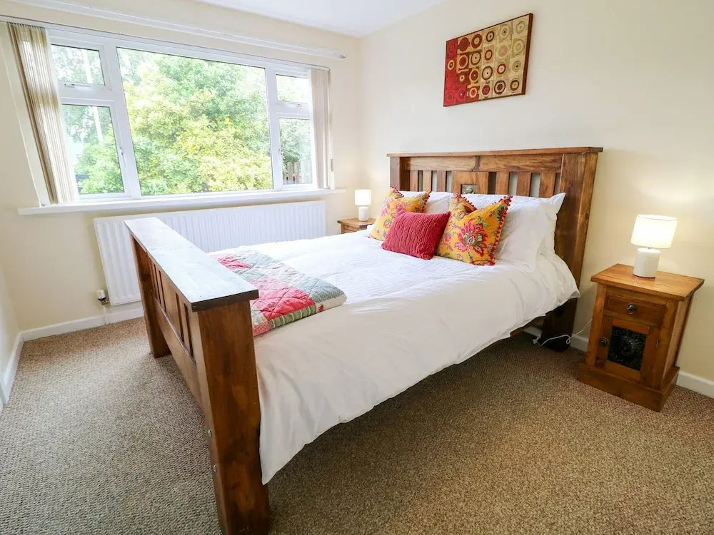27 Pinewood Hill