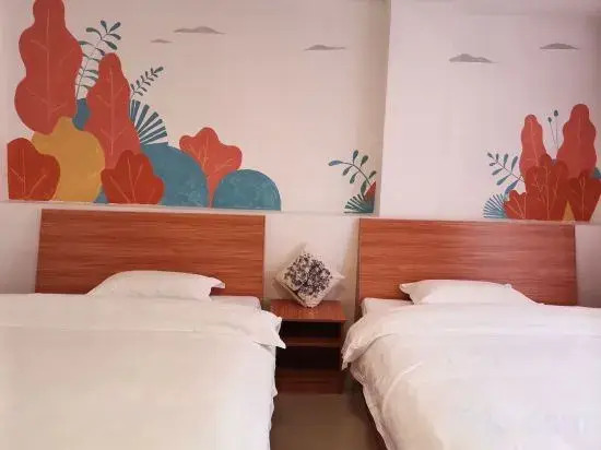Mount Danxia Inn No. 9