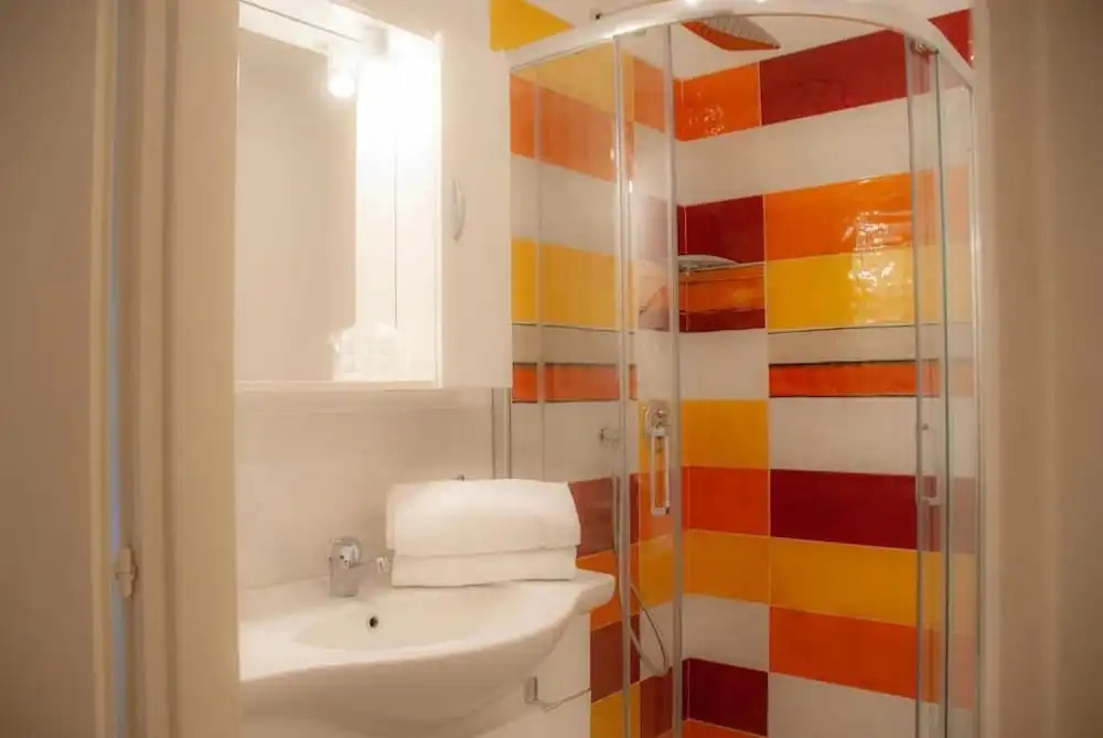 Sorrento Comfort Rooms con piscina