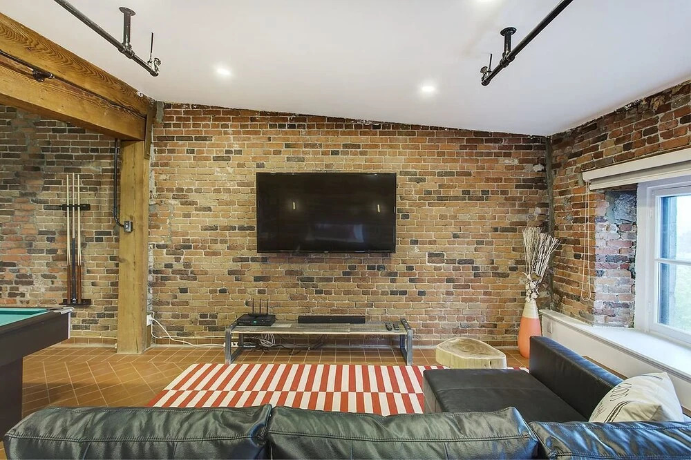 Charming Apartment on St-Paul street by Hometrotting