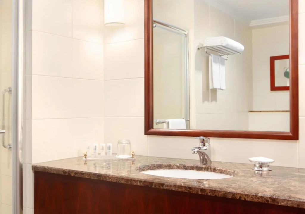 Отель Le Meridien Towers Makkah