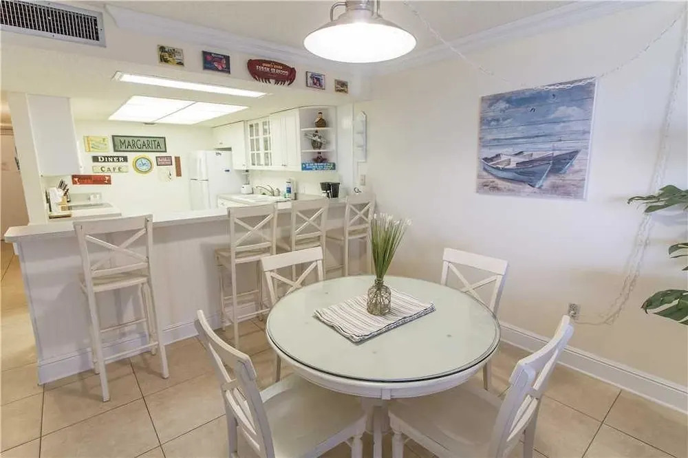 Captains Quarters 218 - Two Bedroom Condo