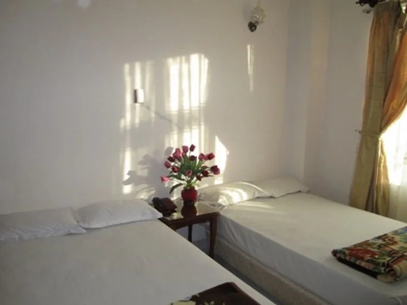 Khách Sạn Quốc Cường-Dì Tám