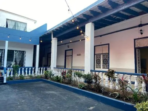 Hotel Juarez 571