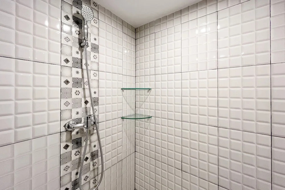 Simply Look Studio At 21St Floor De Prima Apartment