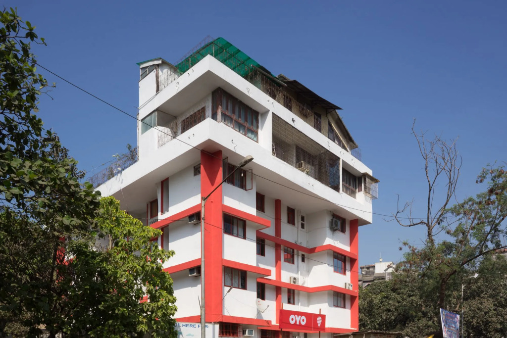 Hotel O Rana Residency Near Western Express Highway Metro Station
