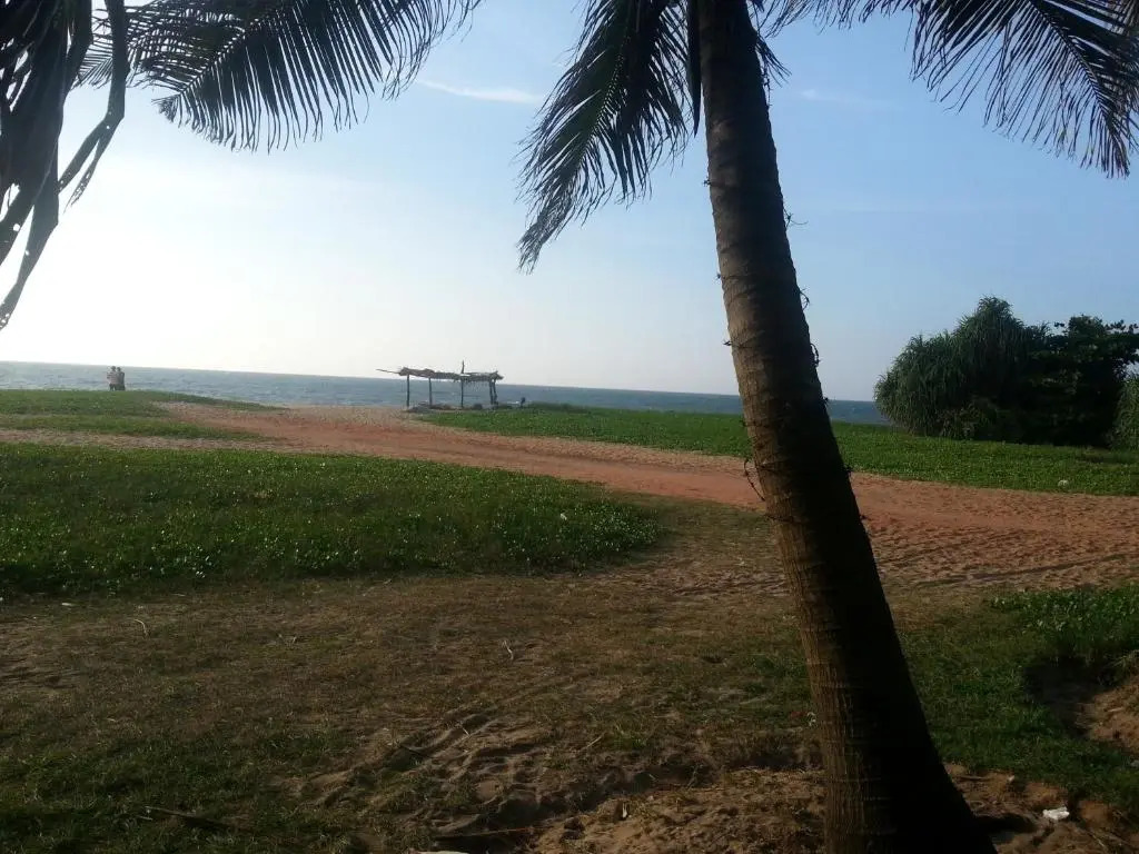 Dephani Beach Hotel