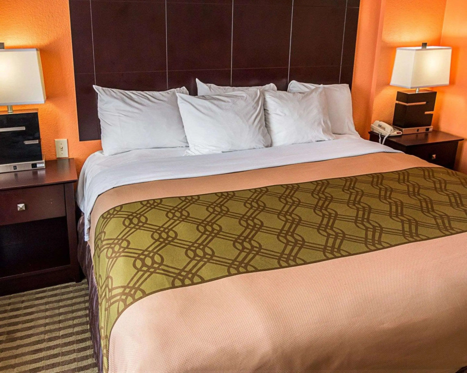 Econo Lodge Inn & Suites Natchitoches