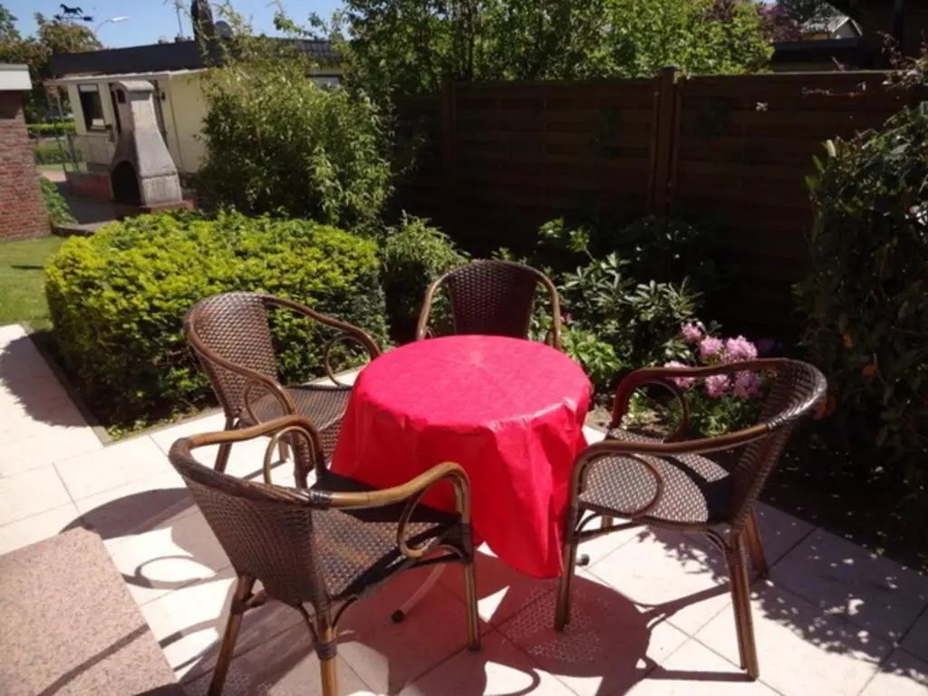 "Haus Stefanie" Bungalow -1