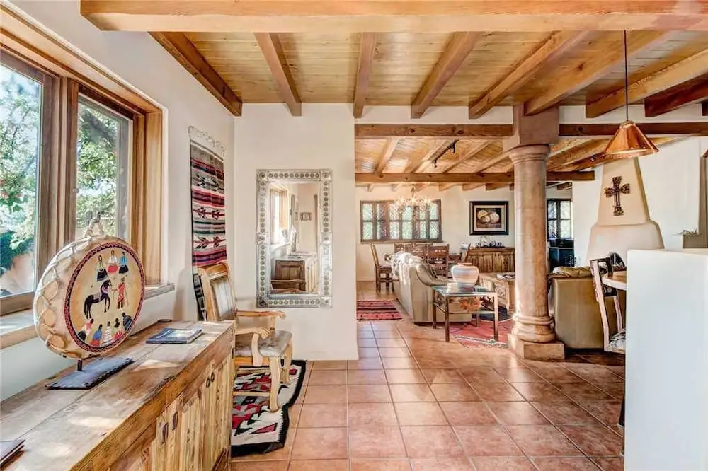 Plaza Splendor - Three Bedroom Home