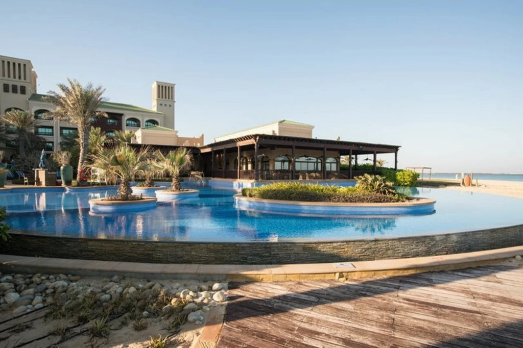 Anantara Desert Islands Resort & Spa