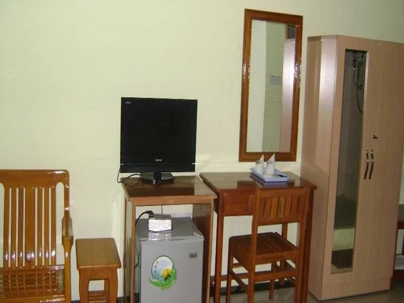 Royal Boss Hotel