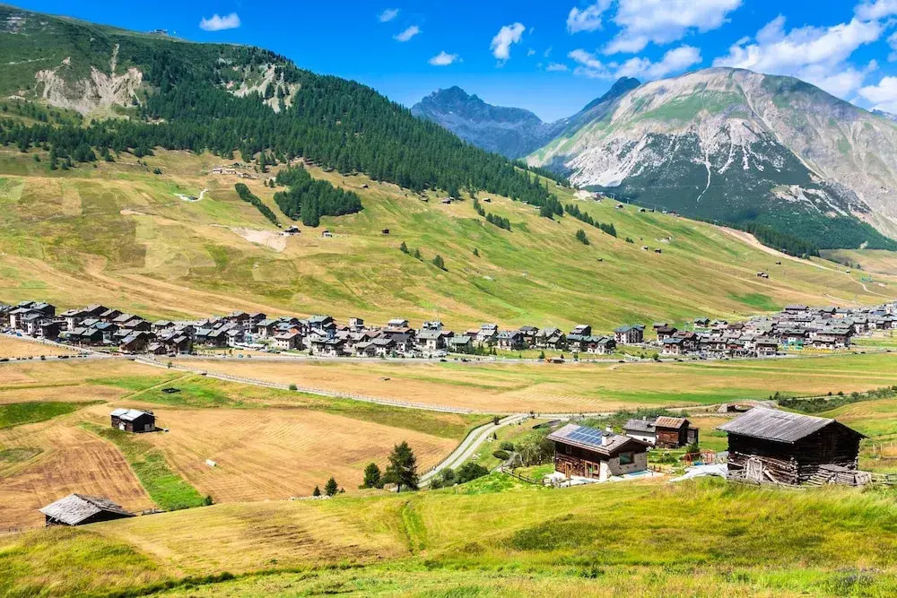 Sassella in Livigno With 2 Bedrooms and 1 Bathrooms