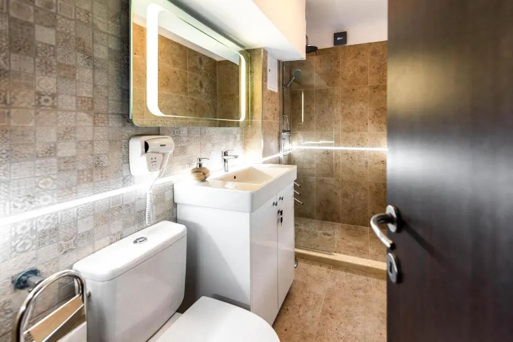 La Nueve Suite