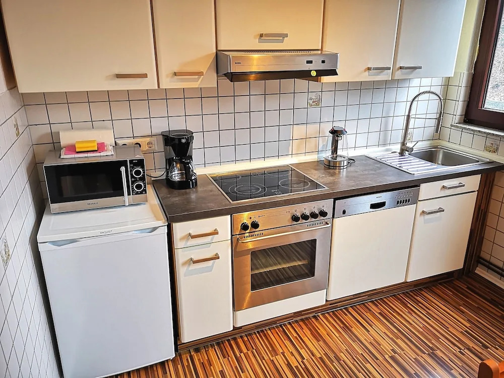 Selker Noor Apartments - 1,4 ha Naturpark, privater Terrasse, Bachlauf an der Selker Wassermühle