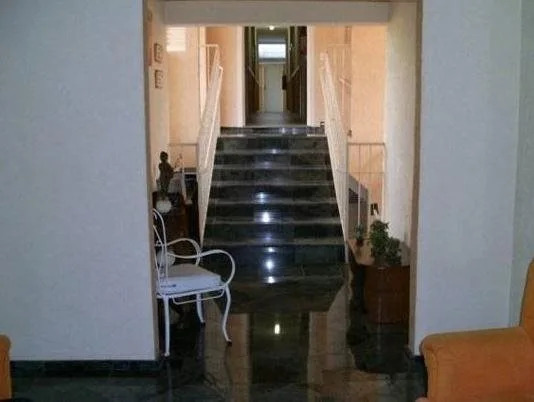 Lelis Hotel