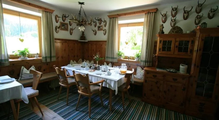 Haus Waidmannsheil