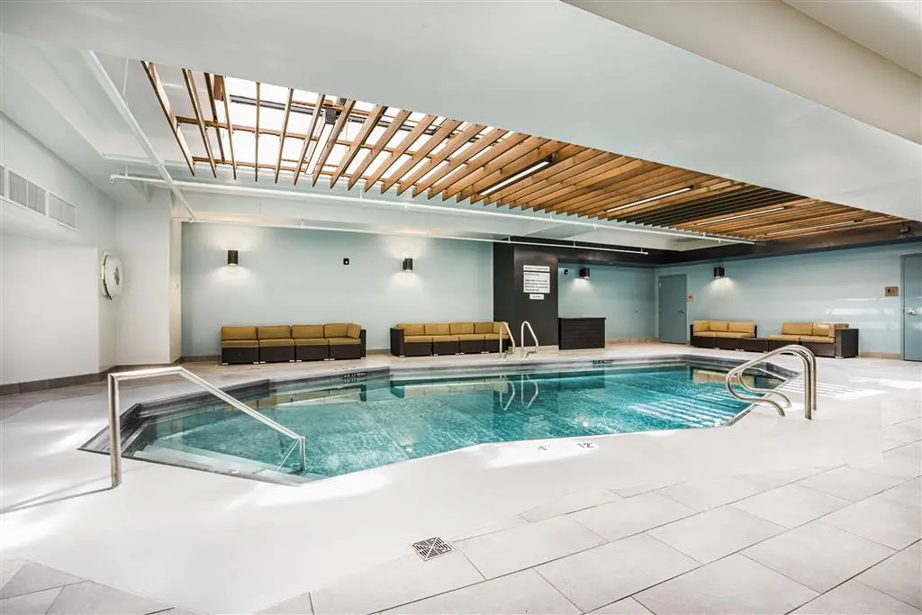 Embassy Suites by Hilton Indianapolis North