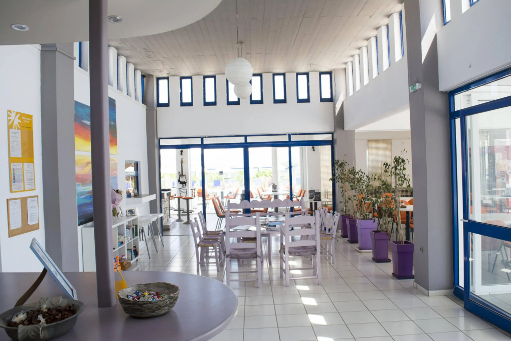 Bouradanis Art Hotel