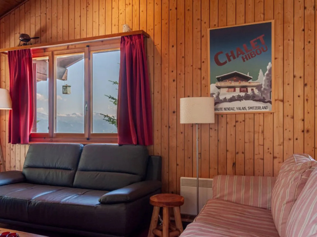 Chalet Le Hibou by Interhome