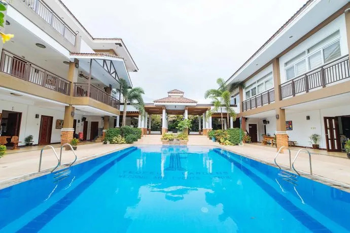 Teofely Gardens Resort near Tagaytay
