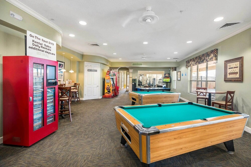 Resort Condo in Kissimmee ~ 3 Mi to Disney!