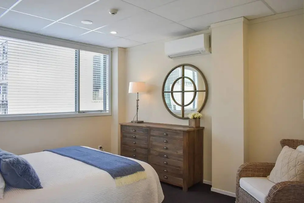 Perfect Ponsonby 2 Bedroom Loft Style Apartment With Parking