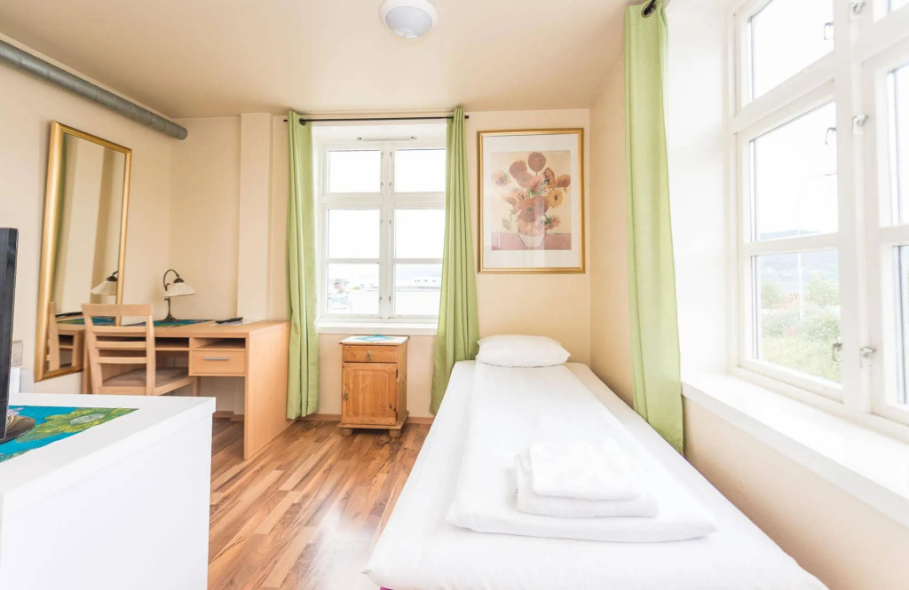 Hotel Toranes