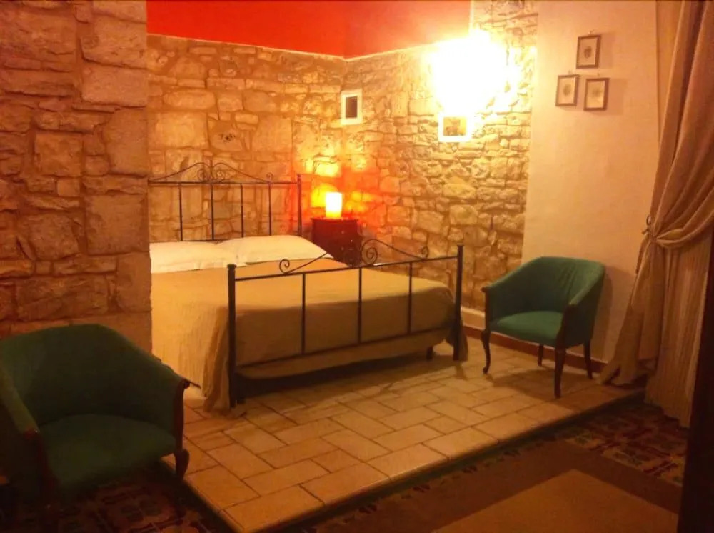 B&B Savarini
