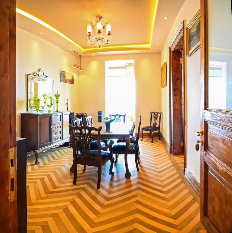 Maroon Residence