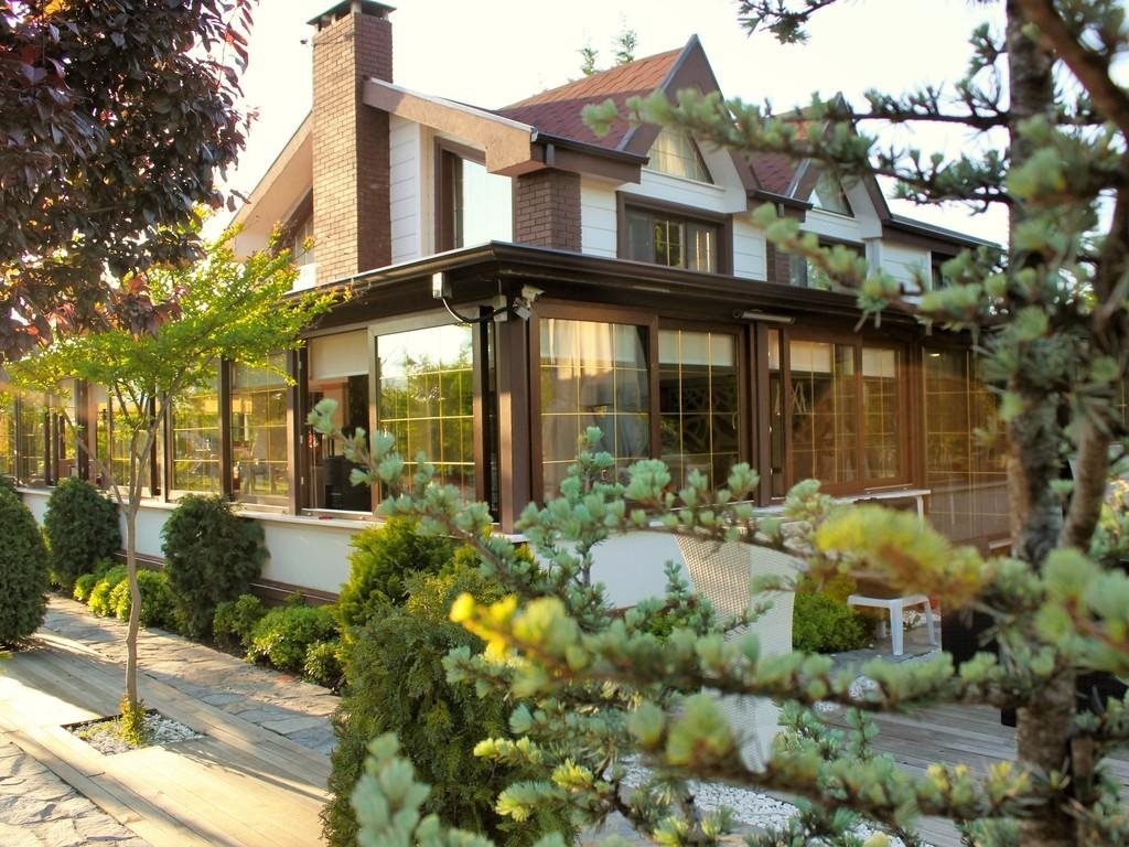 216 North Hotel