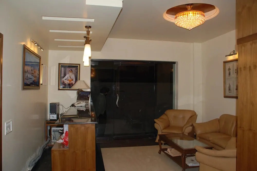 Hotel Indus