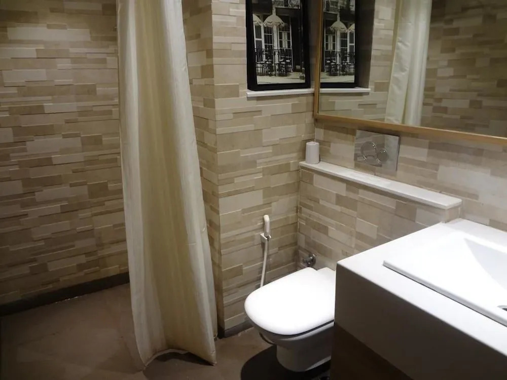 JK Rooms 118 Urban Hermitage