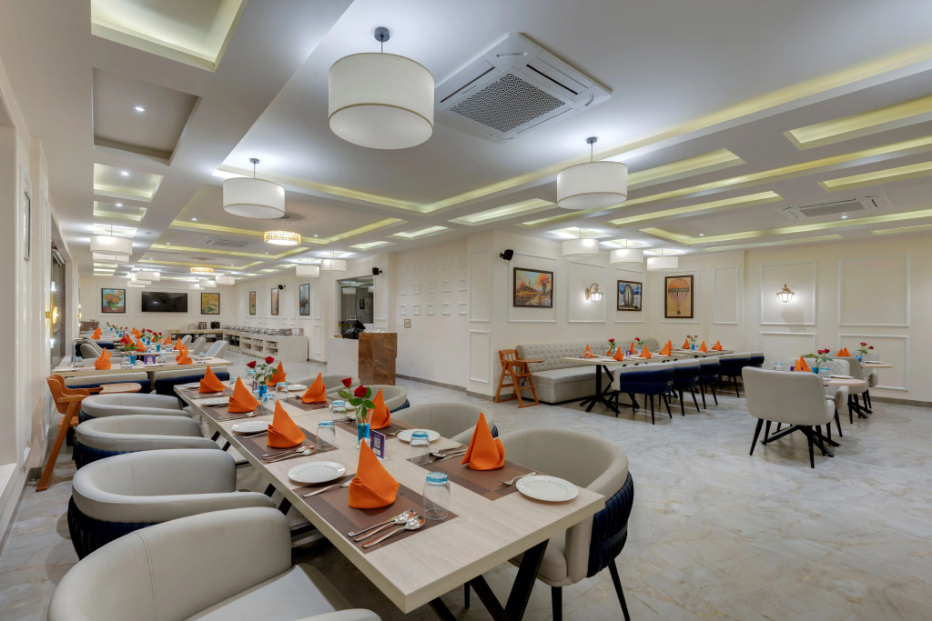 Click Collection Grand Gateway Varanasi